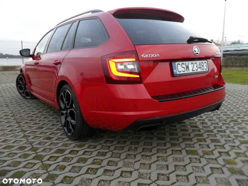 Skoda Octavia 2.0 TSI RS 245 DSG - 21