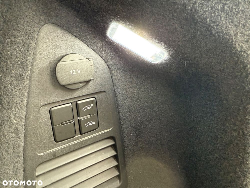 Volkswagen Touareg 3.0 V6 TDI SCR 4Mot - 10