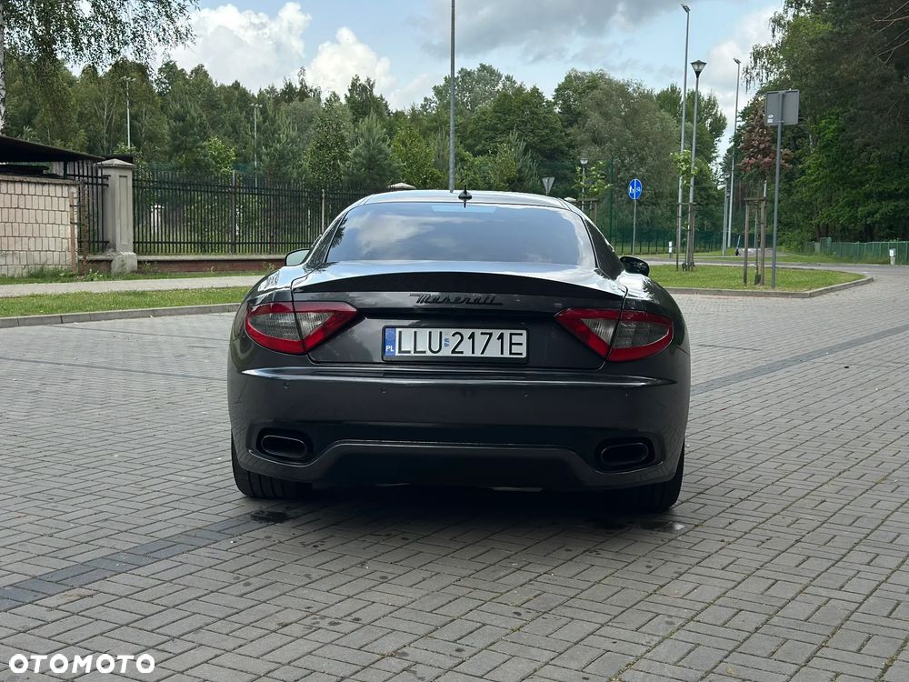 Maserati GranTurismo S - 5
