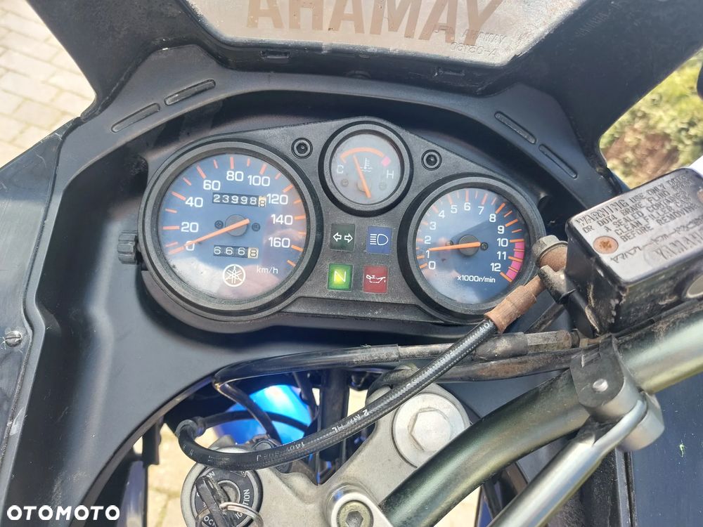 Yamaha TDR - 8