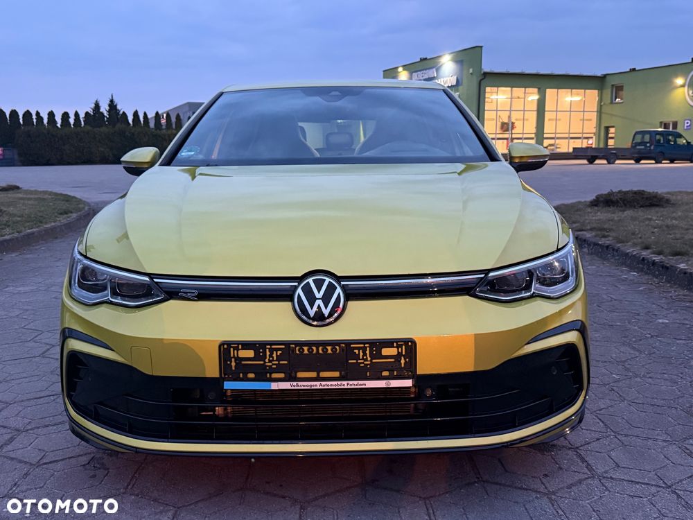 Volkswagen Golf 1.5 eTSI OPF DSG R-Line - 4