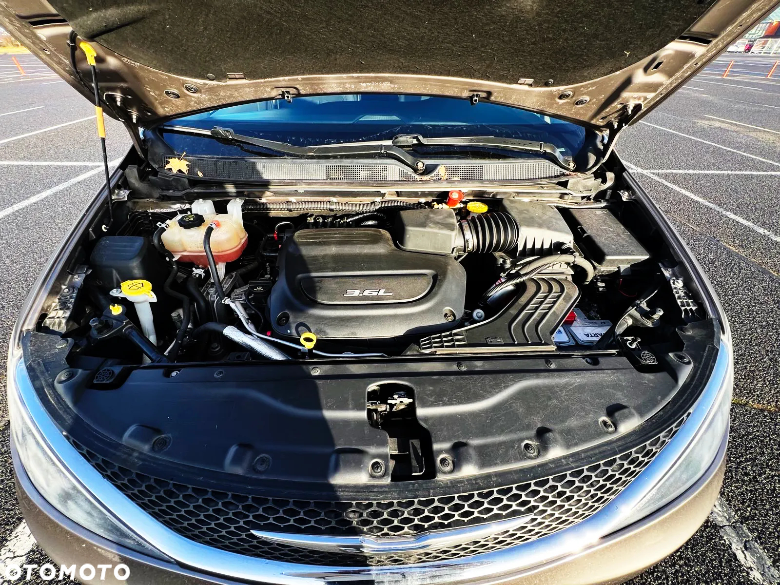 Chrysler Pacifica - 12
