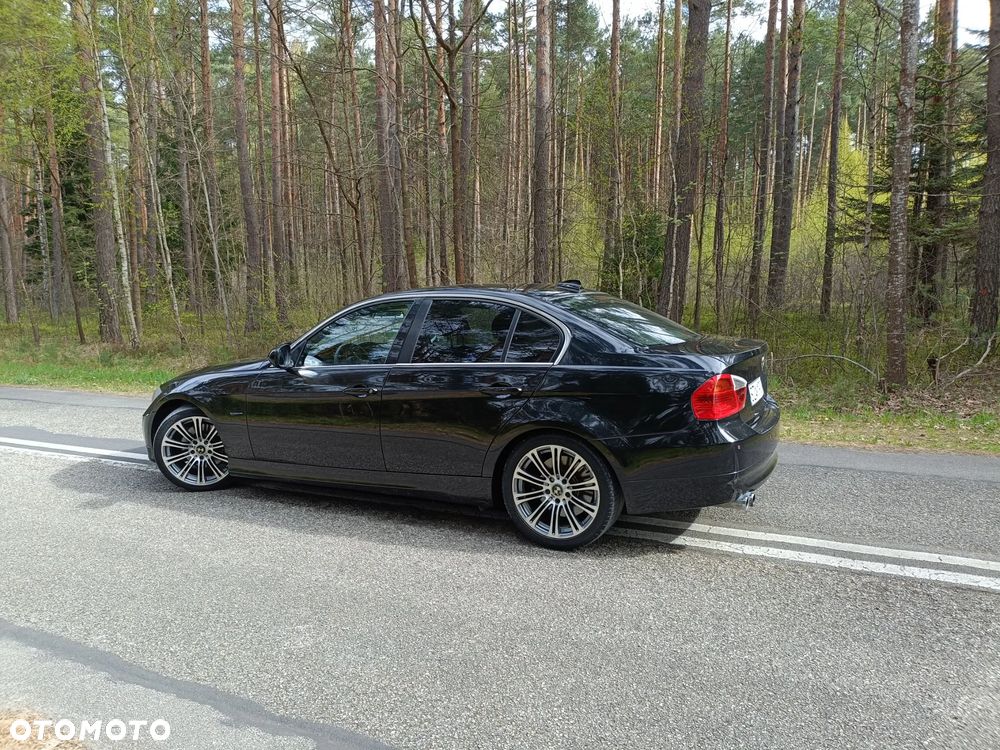 BMW Seria 3 - 24