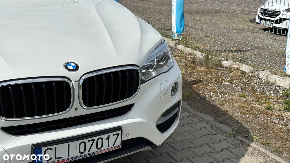 BMW X6 xDrive30d - 11
