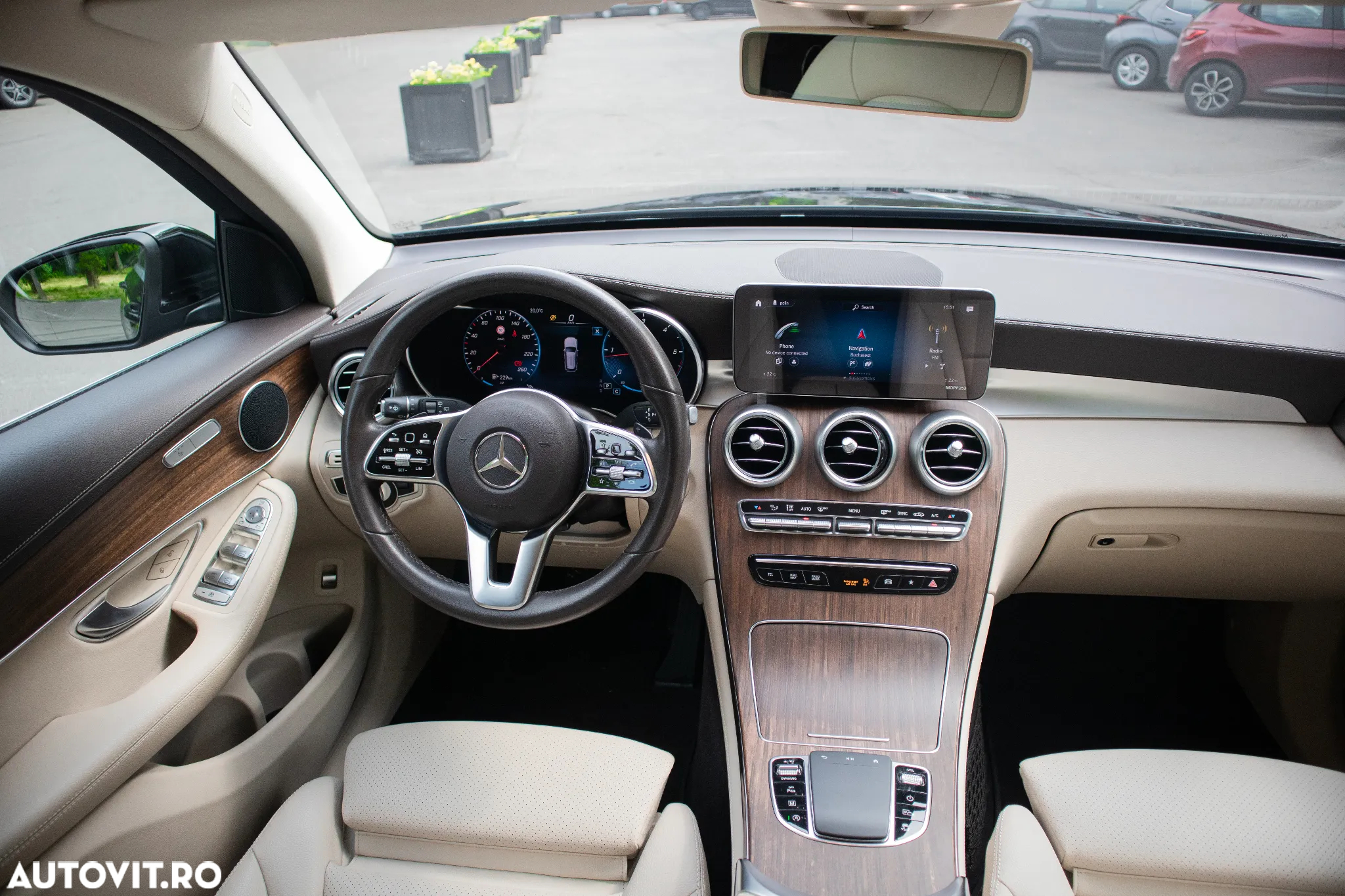 Mercedes-Benz GLC 250 d 4MATIC - 12