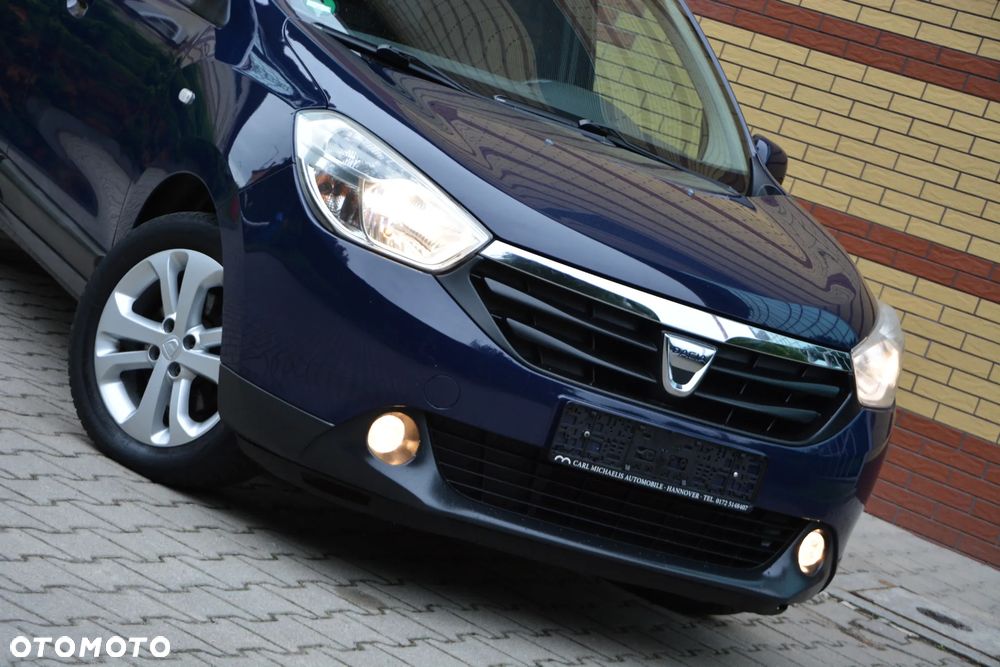 Dacia Lodgy 1.6 MPI 85 Laureate - 32