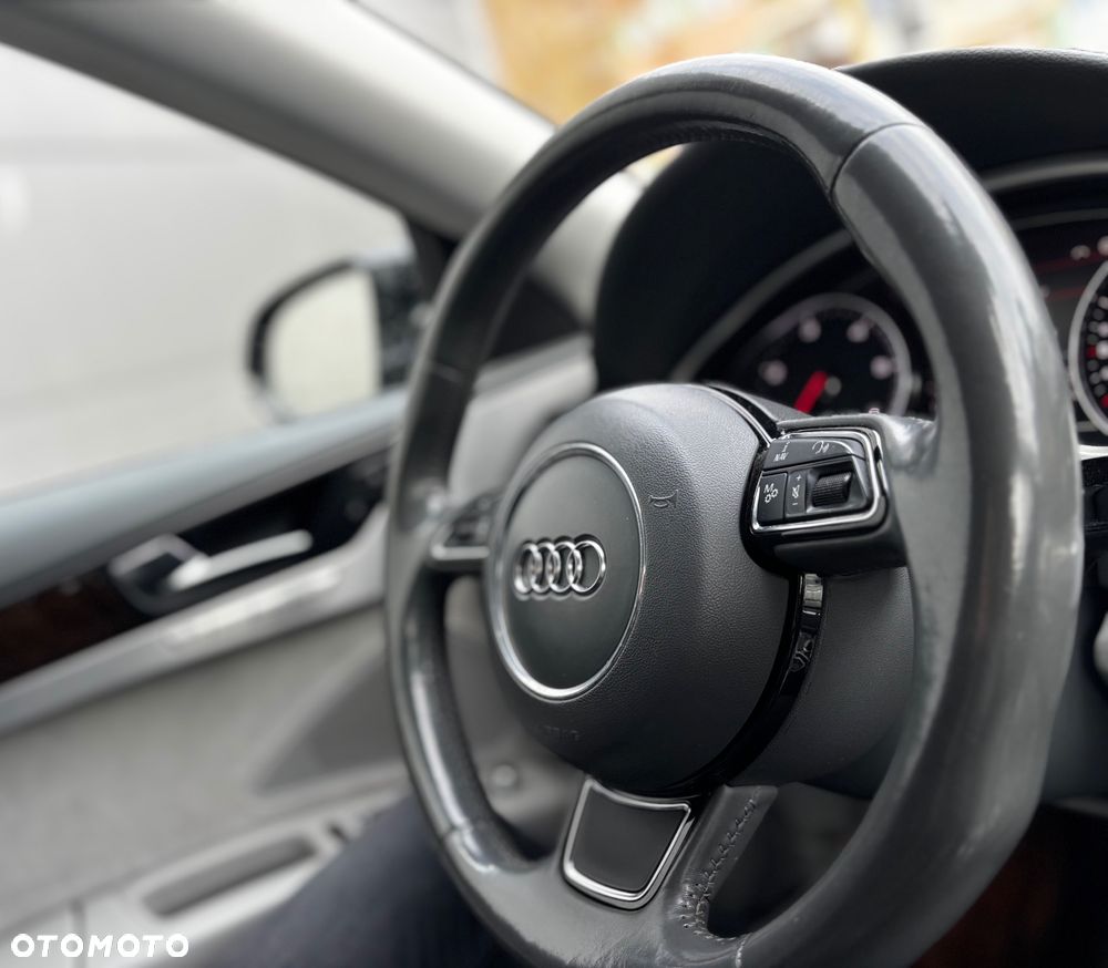 Audi A8 4.2 TDI Quattro - 11