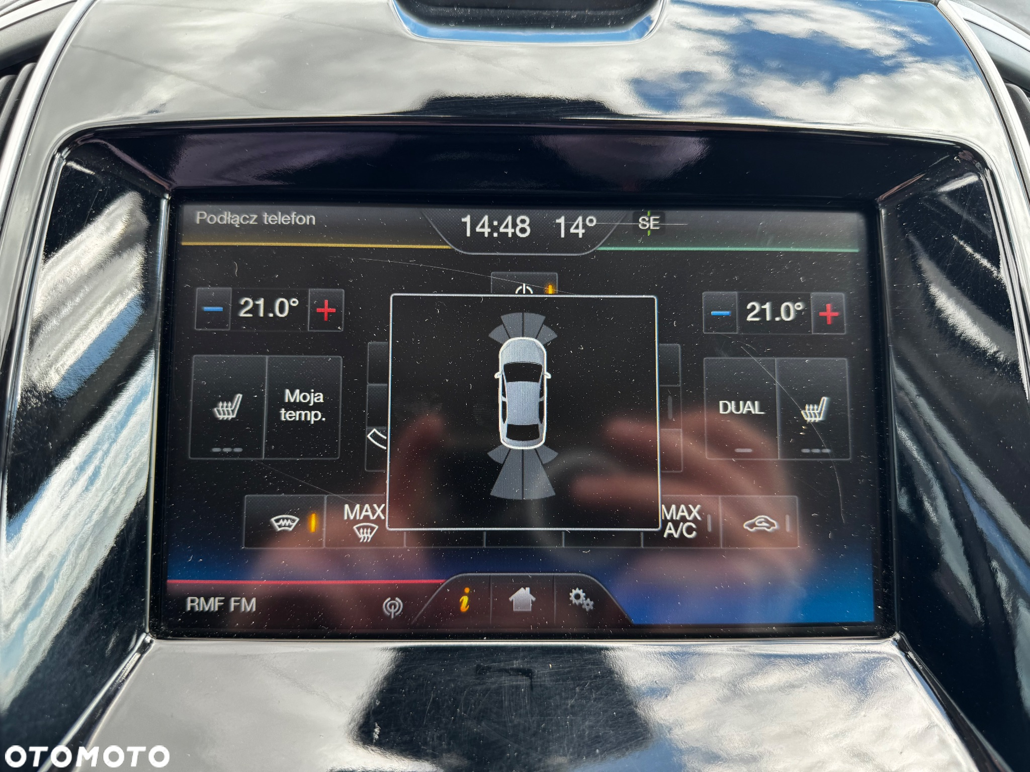 Ford S-Max - 30