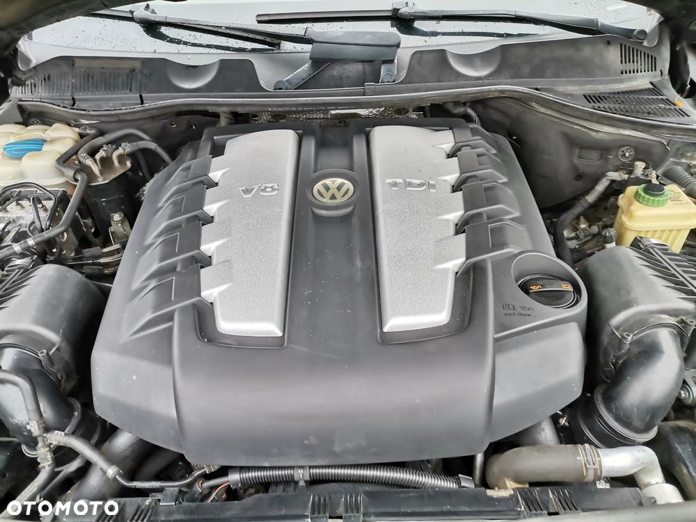 Volkswagen Touareg - 26