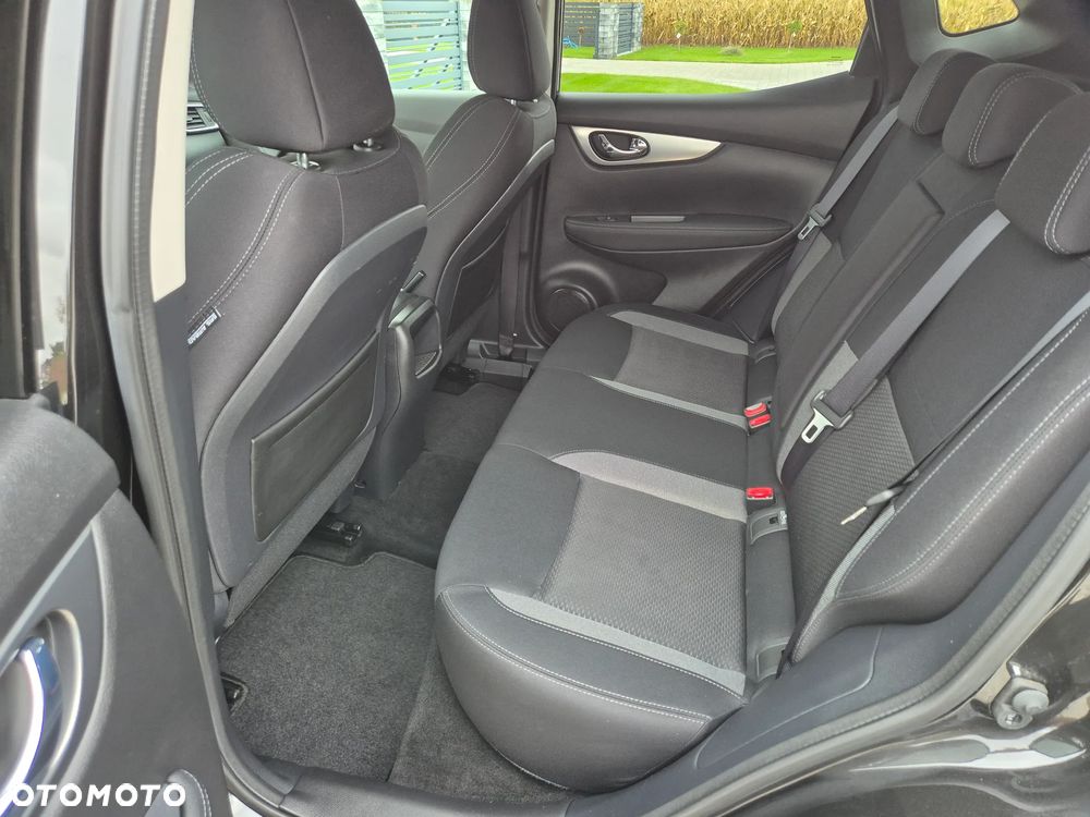 Nissan Qashqai 1.3 DIG-T N-CONNECTA - 21