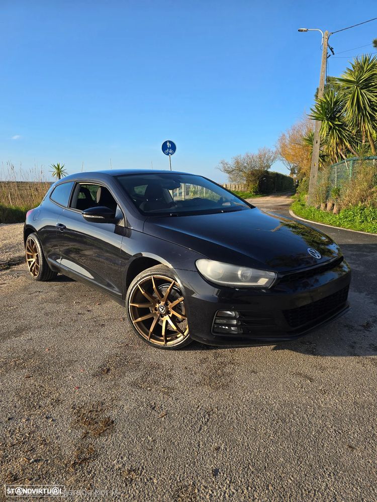 VW Scirocco 2.0 TDI (Blue Motion Technologie) DSG - 1