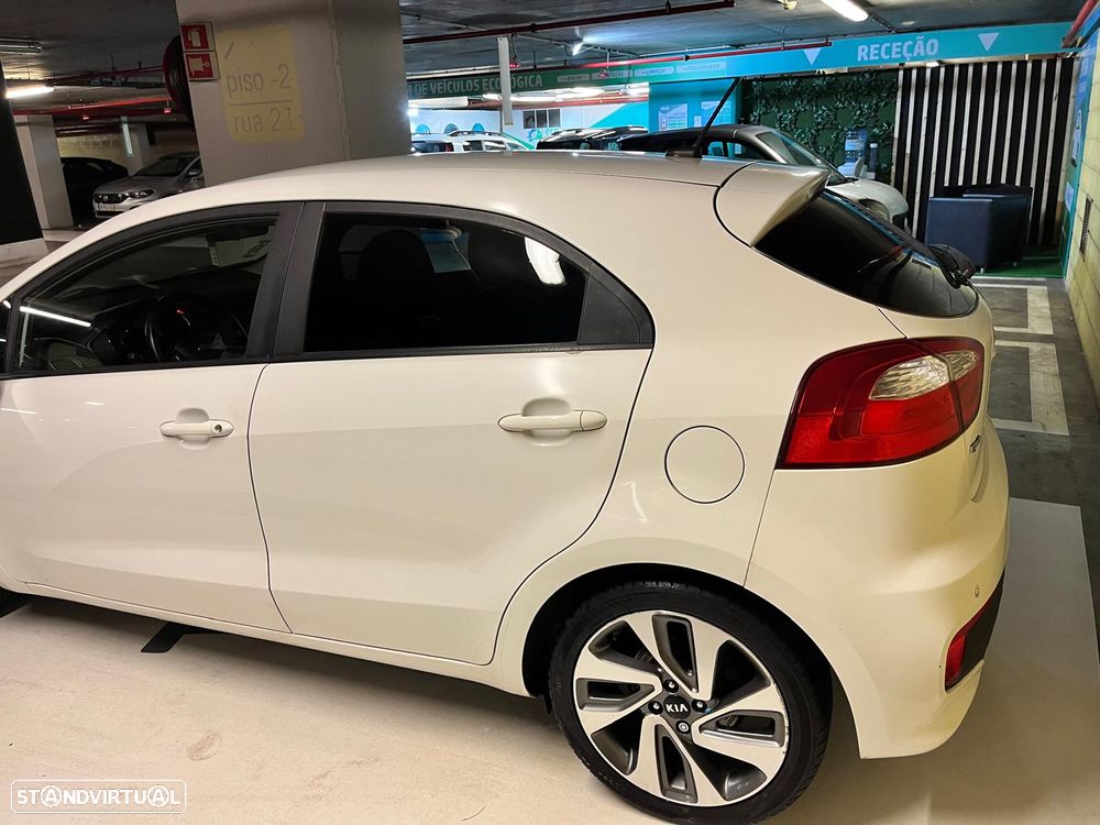 Kia Rio 1.1 CRDi Prime Edition - 4