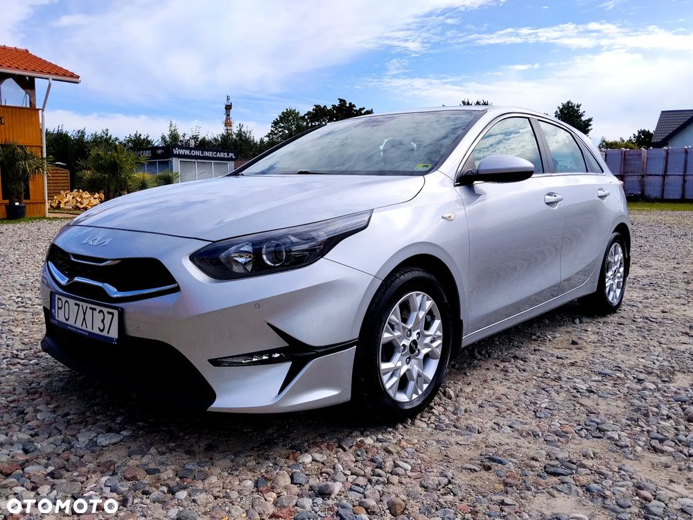 Kia Ceed 1.5 T-GDI M - 4