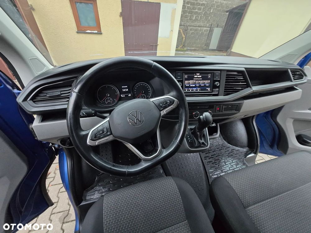 Volkswagen Transporter - 10