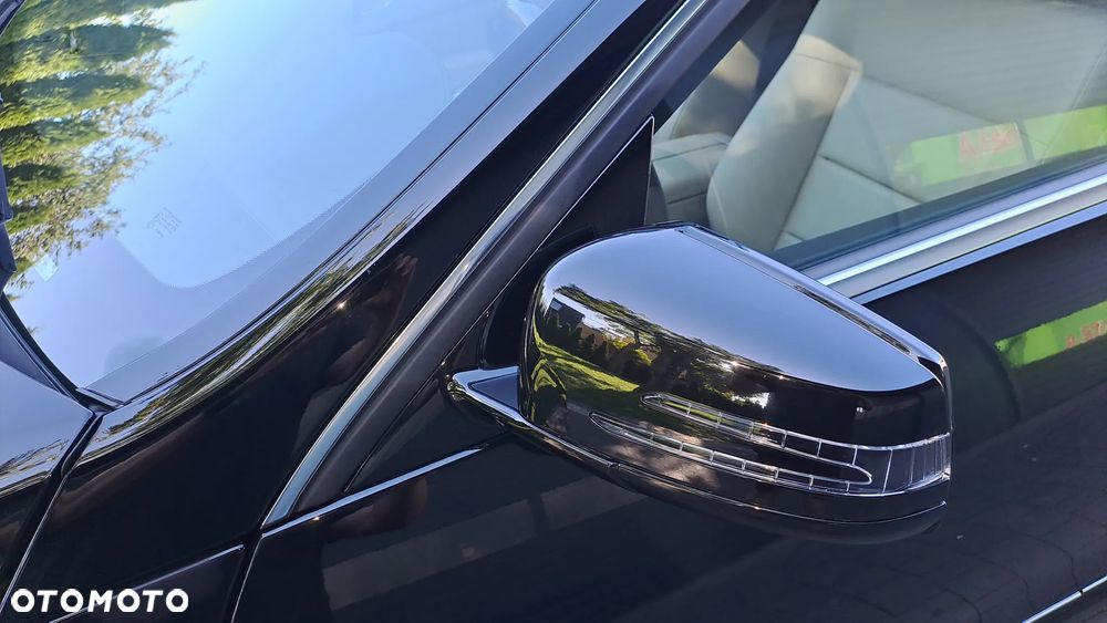 Mercedes-Benz Klasa E 250 Elegance - 13