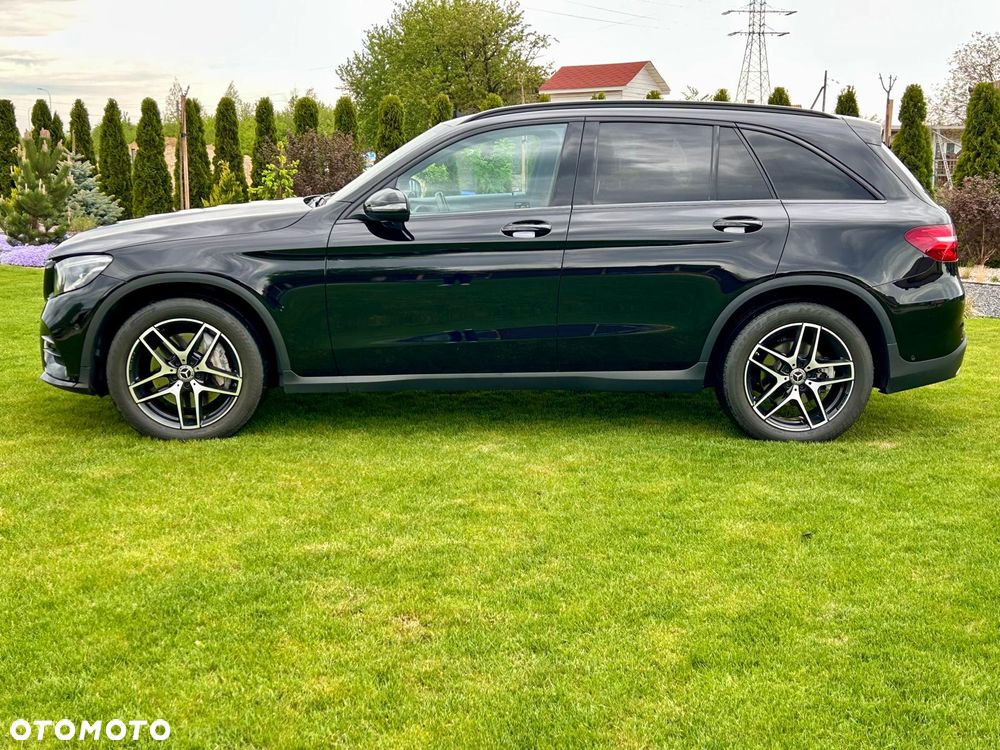 Mercedes-Benz GLC - 6