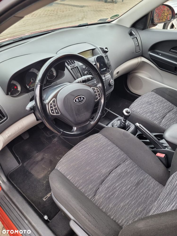 Kia Ceed 1.4 Comfort - 7