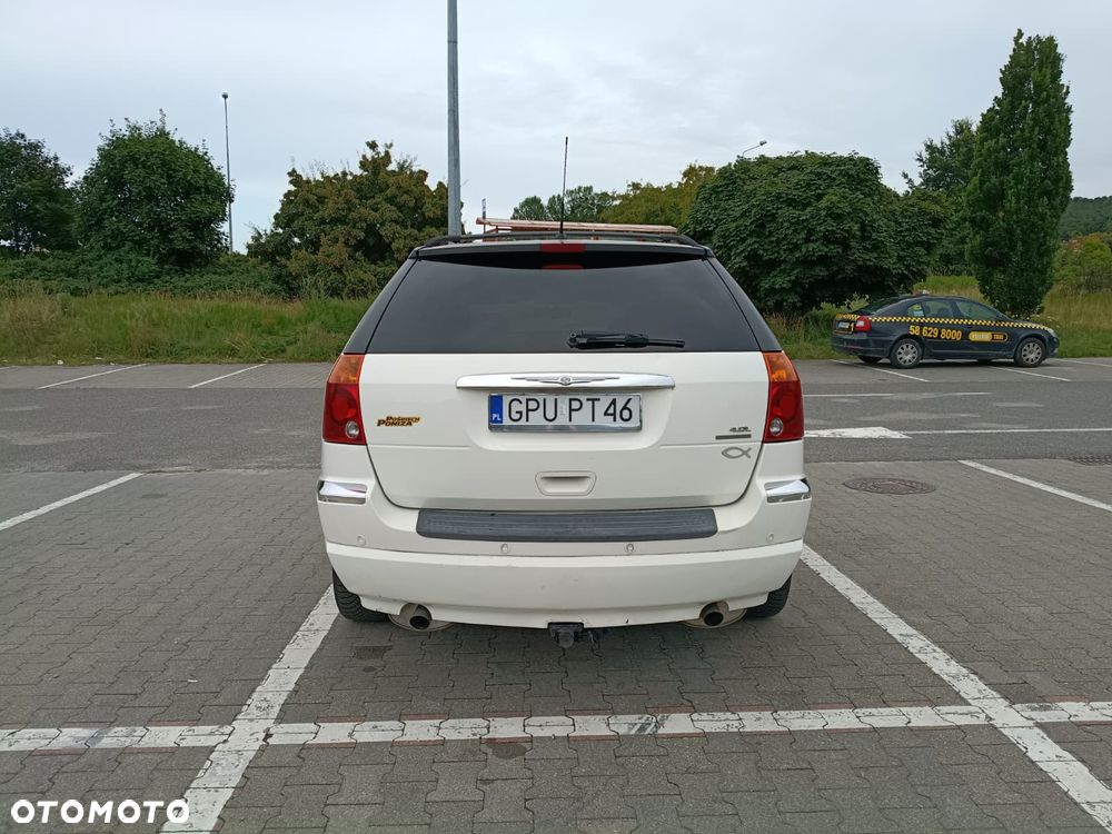 Chrysler Pacifica - 6