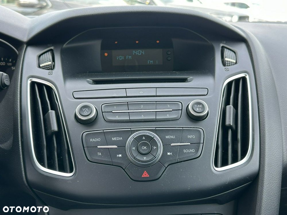 Ford Focus - 23