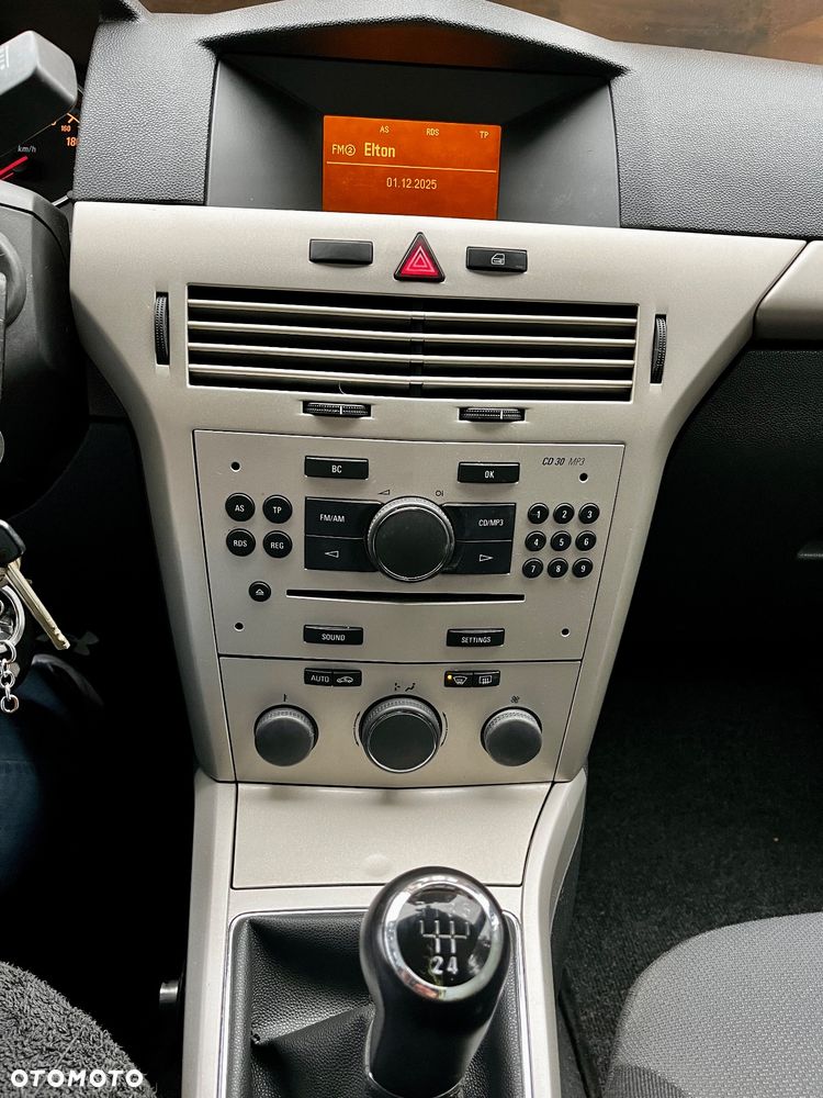 Opel Astra 1.6 Enjoy - 4