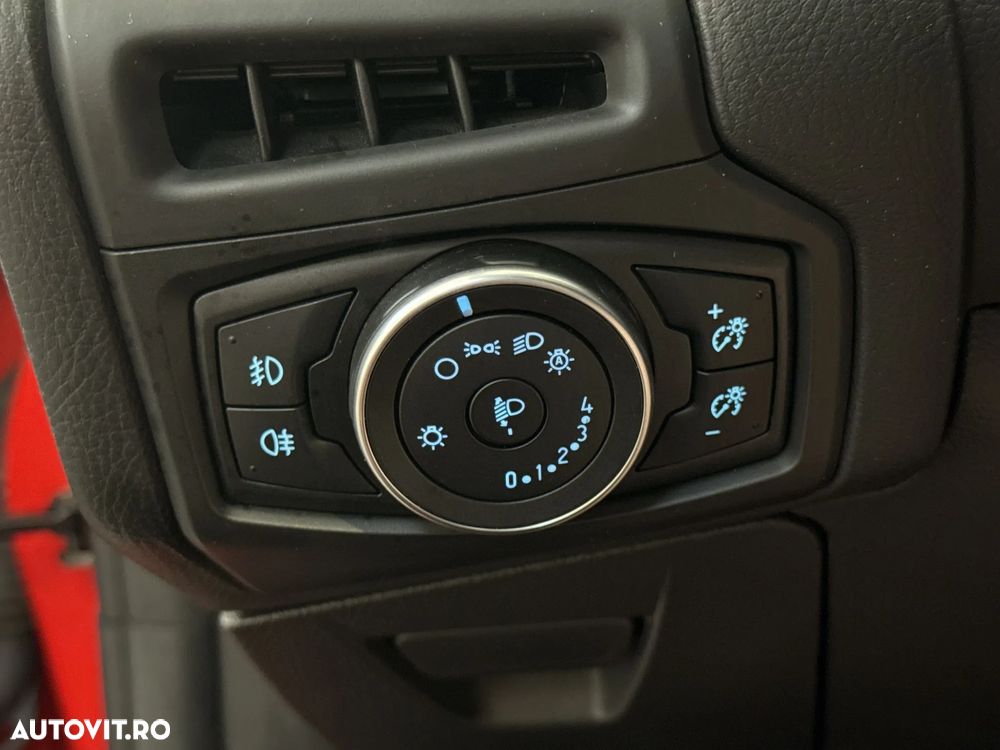 Ford Focus - 16