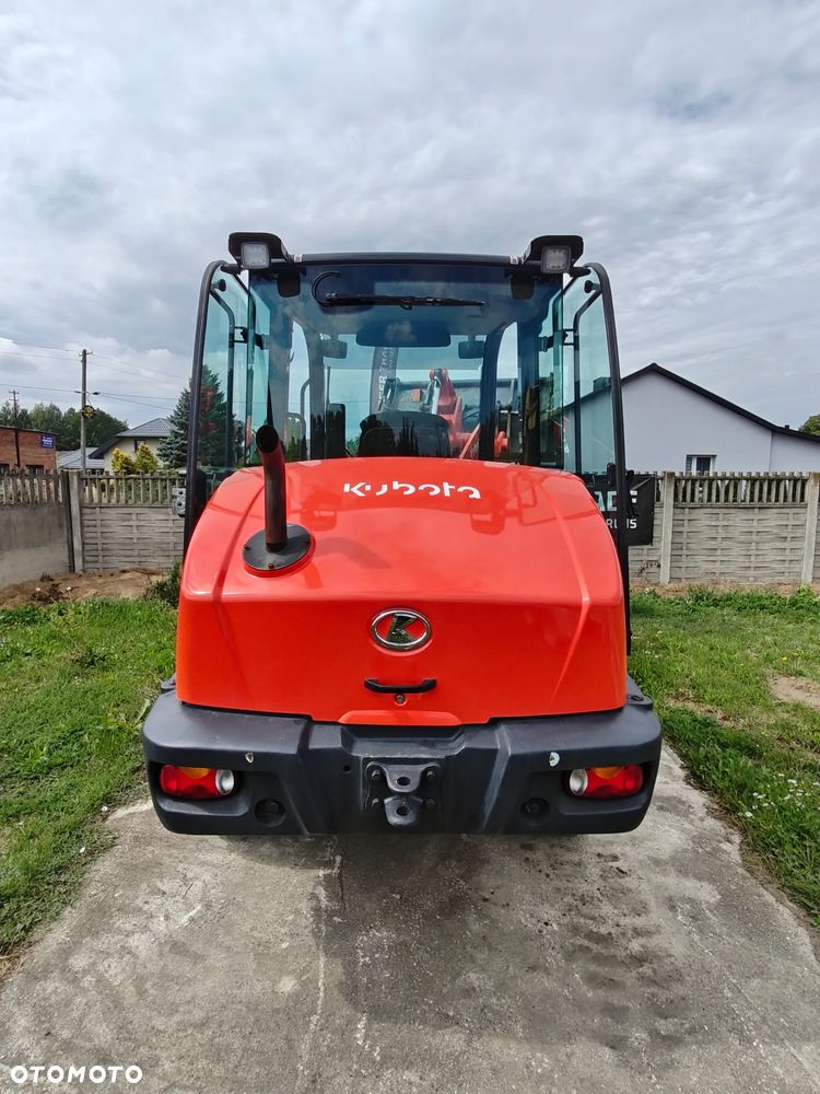 Kubota R090 - 5