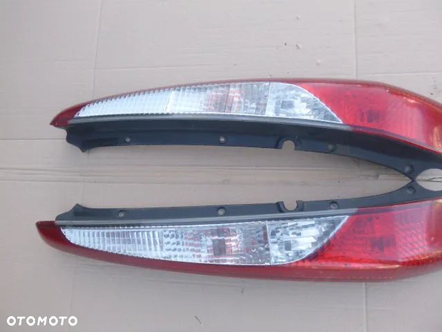 LAMPA LEWY TYŁ LEWA TYLNA PRAWY TYŁ PRAWA TYLNA KOMPLET MITSUBISHI LANCER 03- KOMBI - 3