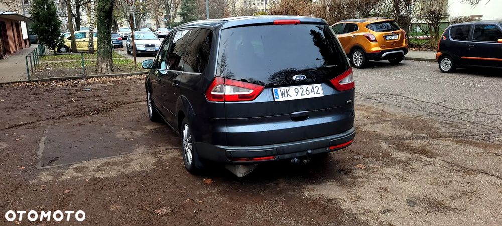 Ford Galaxy 2.0 Ghia - 4