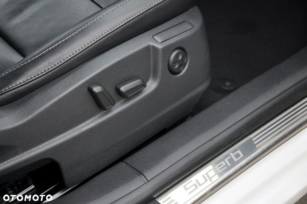 Skoda Superb - 19