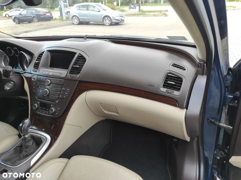 Opel Insignia 2.0 CDTI - 17