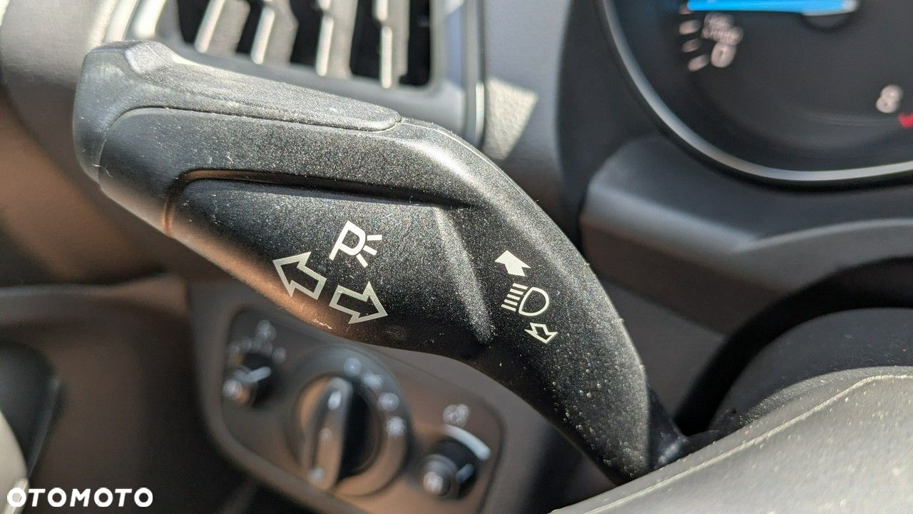 Ford Kuga - 30