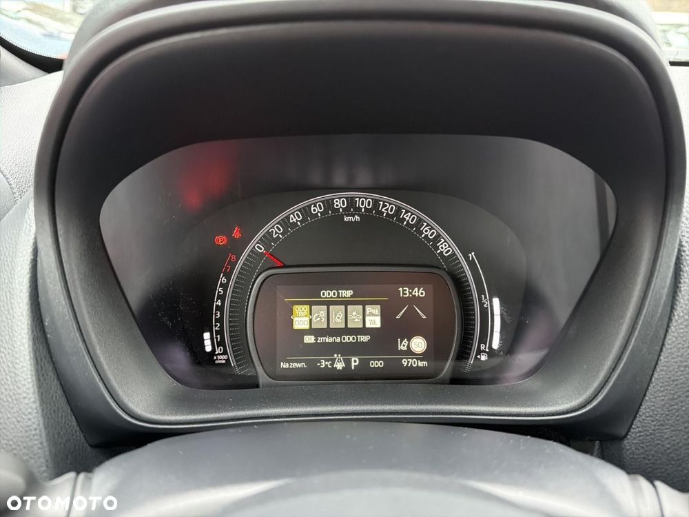 Toyota Aygo X - 16
