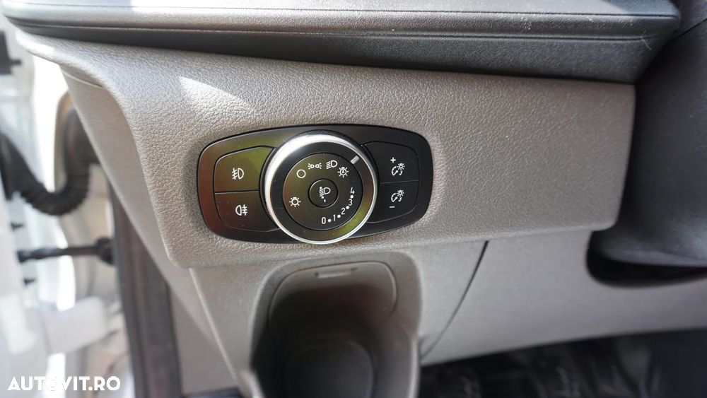 Ford Transit Custom - 16