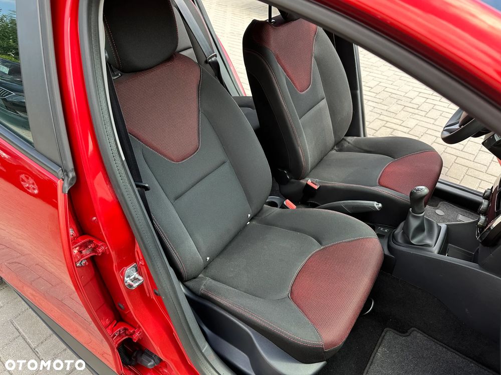 Renault Clio - 21