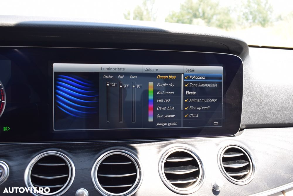 Mercedes-Benz E 200 4MATIC Aut. - 16