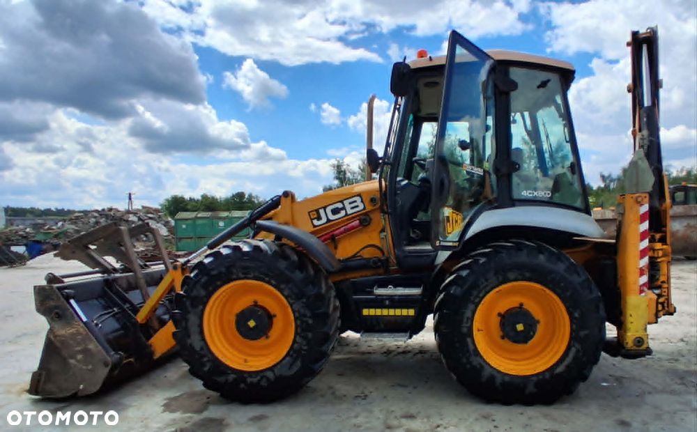 JCB - 2
