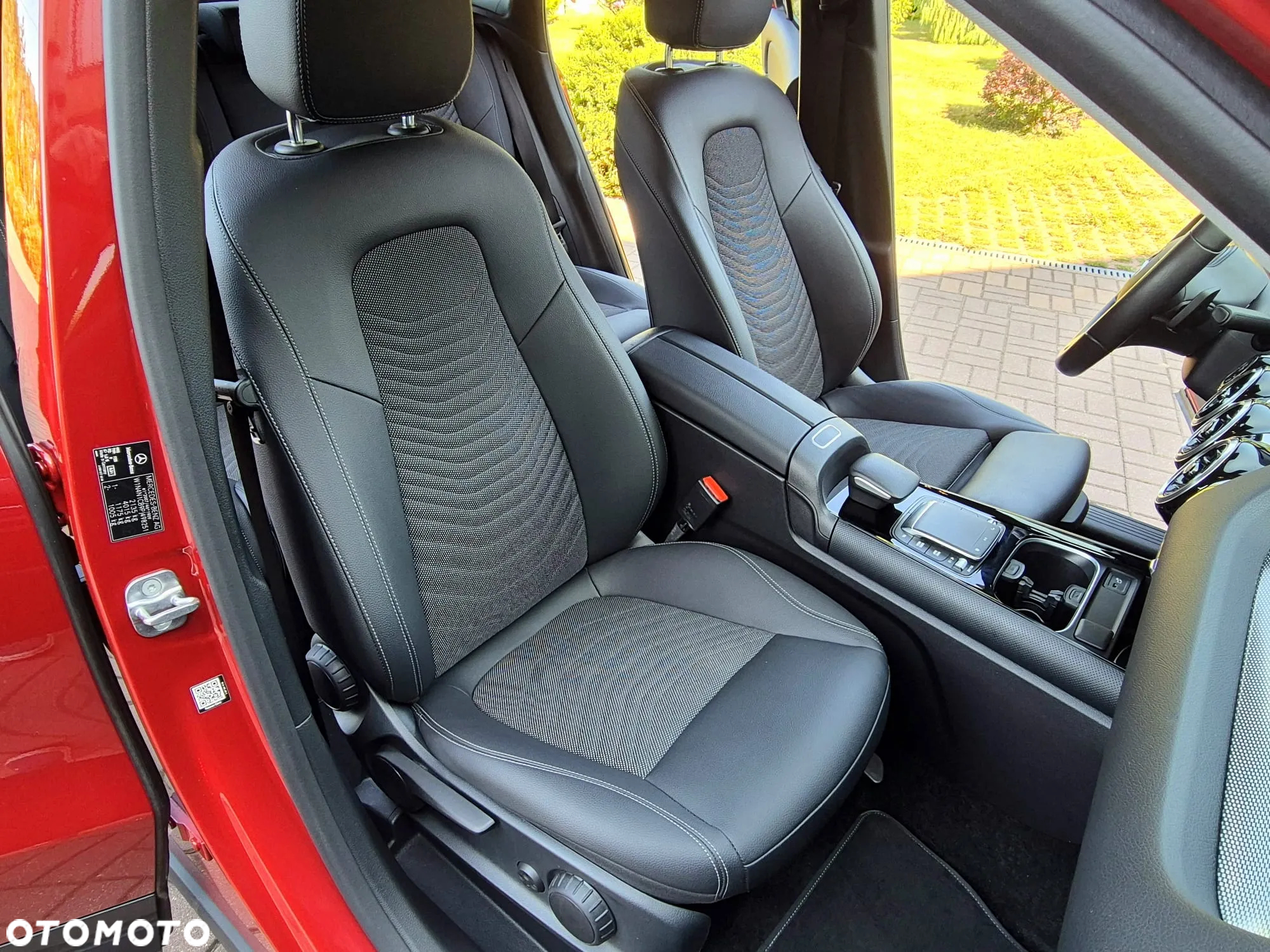 Mercedes-Benz GLA 200 d - 18