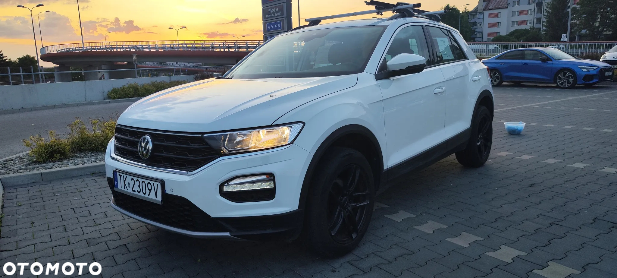Volkswagen T-Roc 1.0 TSI Advance - 9