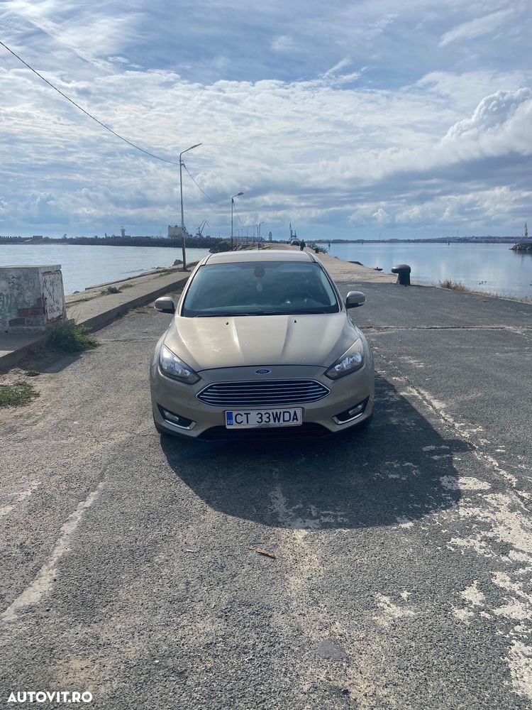 Ford Focus 1.0 EcoBoost Start Stop Titanium - 1
