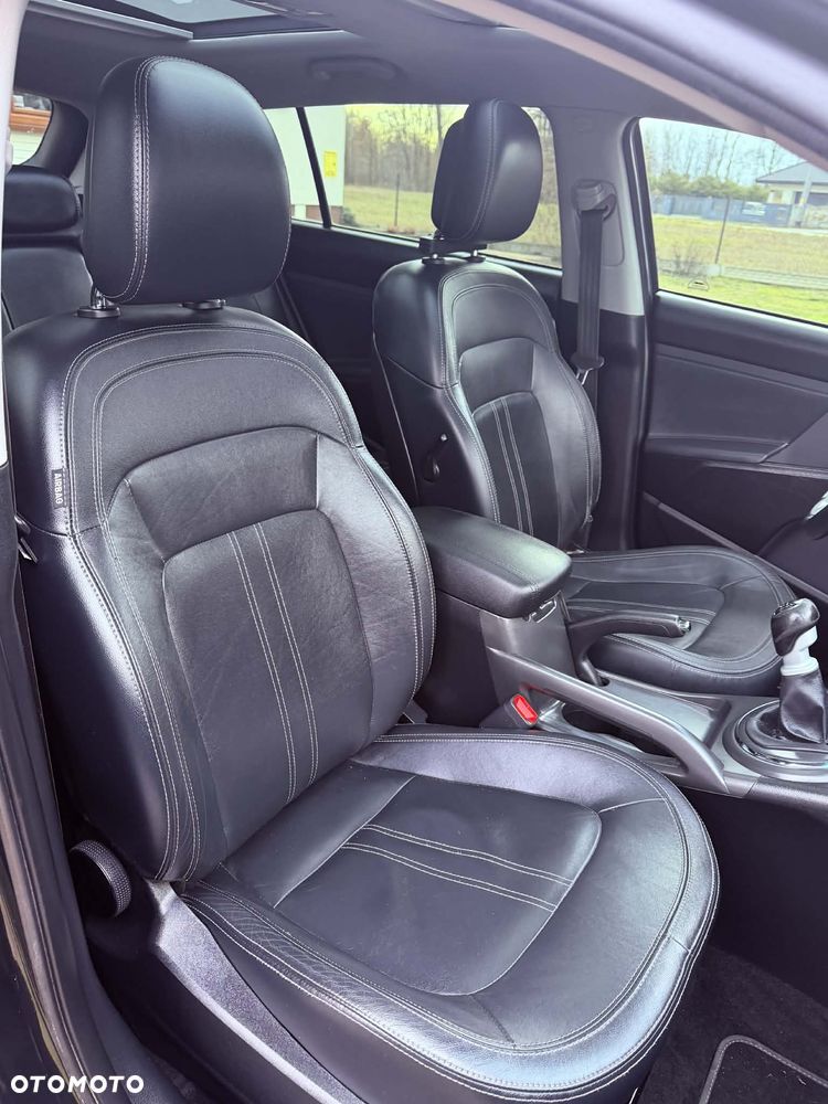Kia Sportage - 10