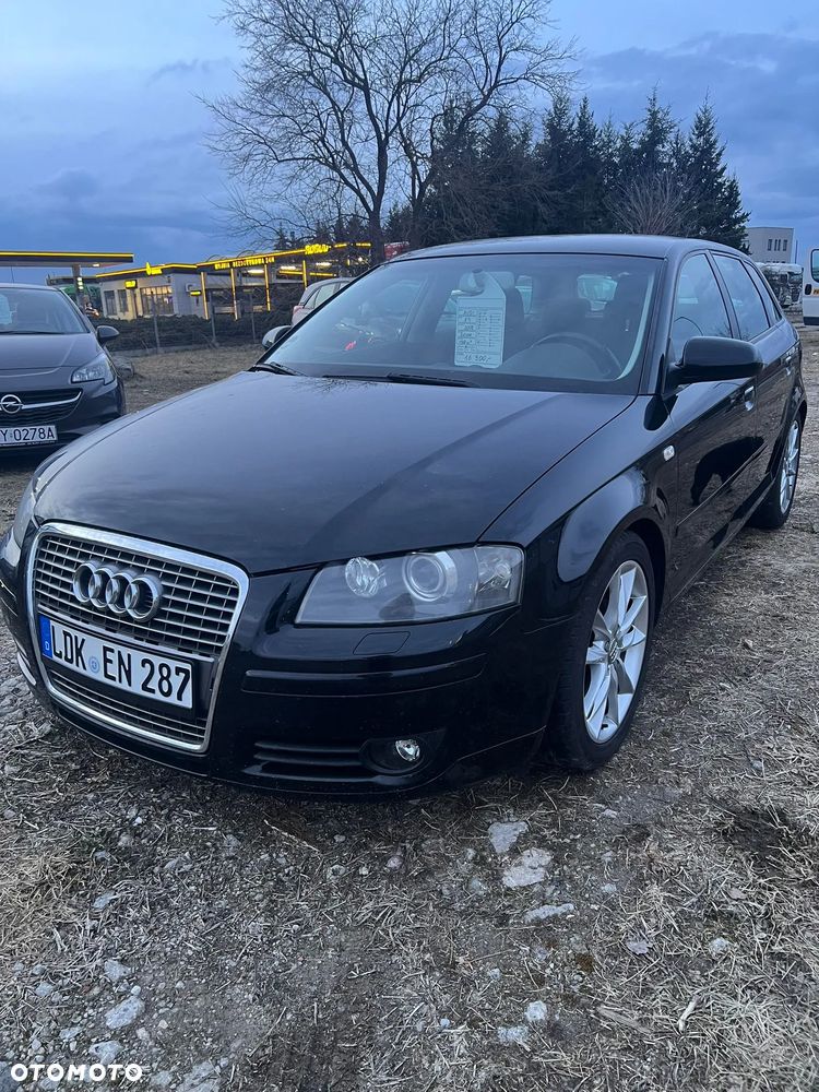 Audi A3 Sportback 2.0 TDI DPF Ambition - 1