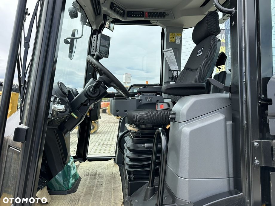 Caterpillar 906 ŁADOWARKA FABRYCZNIE NOWA ! JESTEŚMY AUTORYZOWANYM DEALEREM NOWYCH MASZYN MARKI CATERPILLAR ! - 22