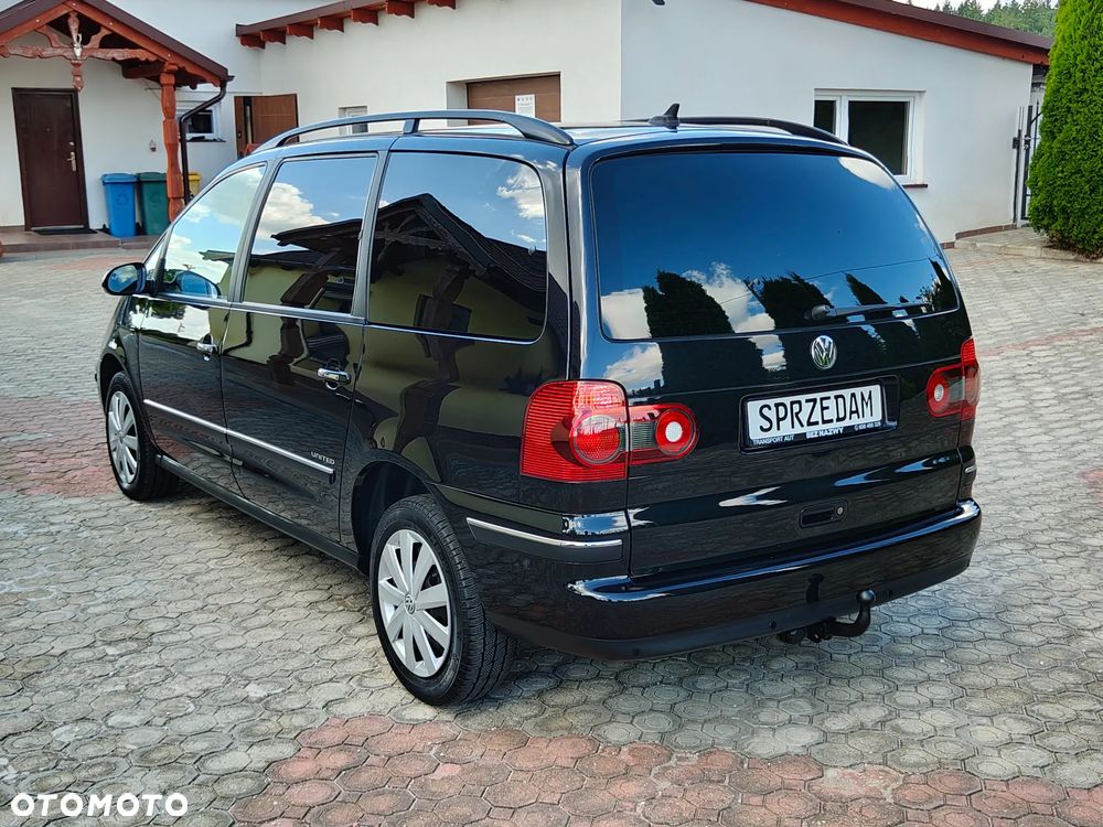 Volkswagen Sharan - 8