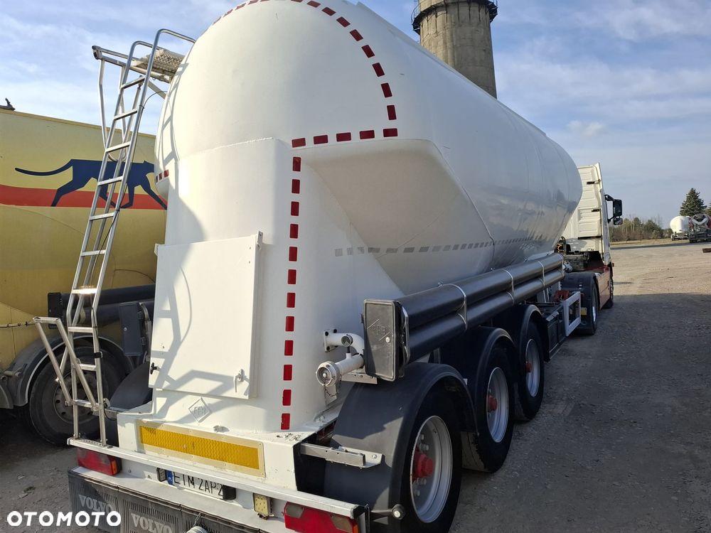 Feldbinder cemento naczepa - 6