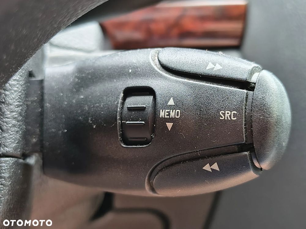 Peugeot 407 1.6 HDi Premium - 21