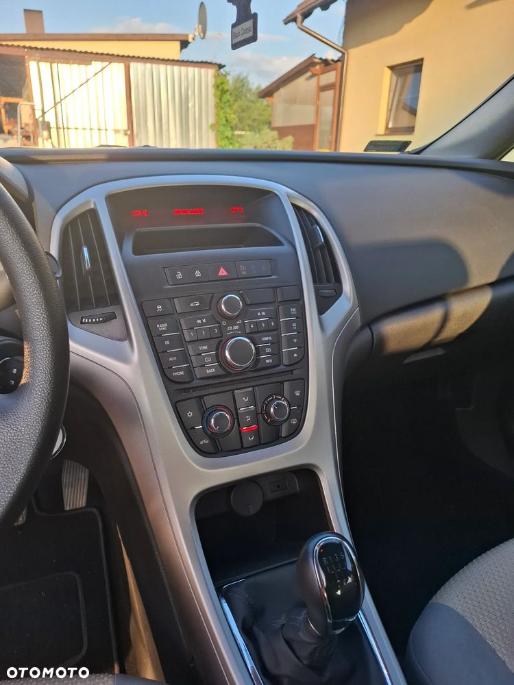 Opel Astra 1.4 Enjoy - 10