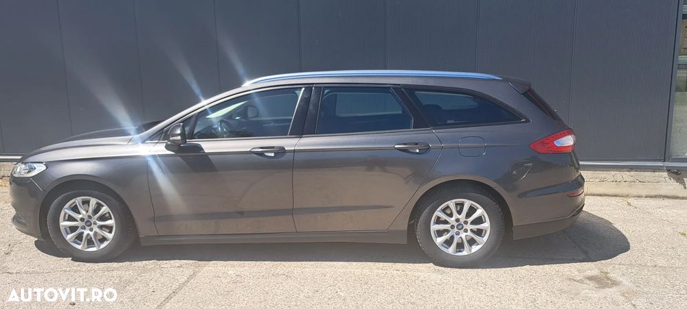 Ford Mondeo 1.5 TDCi ECOnetic Start-Stopp Titanium - 2