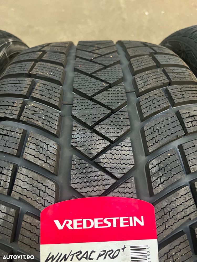 Vând set anvelope 275/40/21-305/35/21 vredestein de iarnă noi - 4