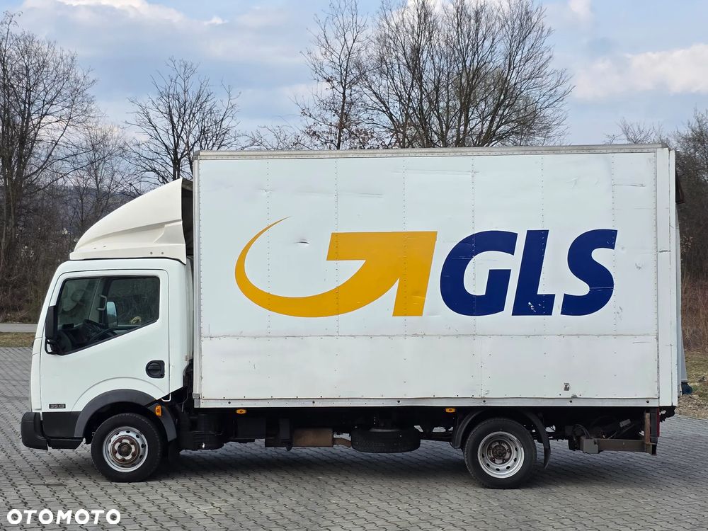 Nissan Cabstar 35.13 Kontener 4.40 M + Winda 1000KG ! Bez Korozji  ! Z Włoch  ! - 4
