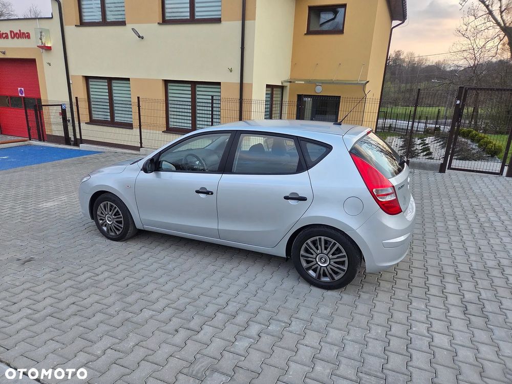 Hyundai i30 1.4 Edition Plus - 6